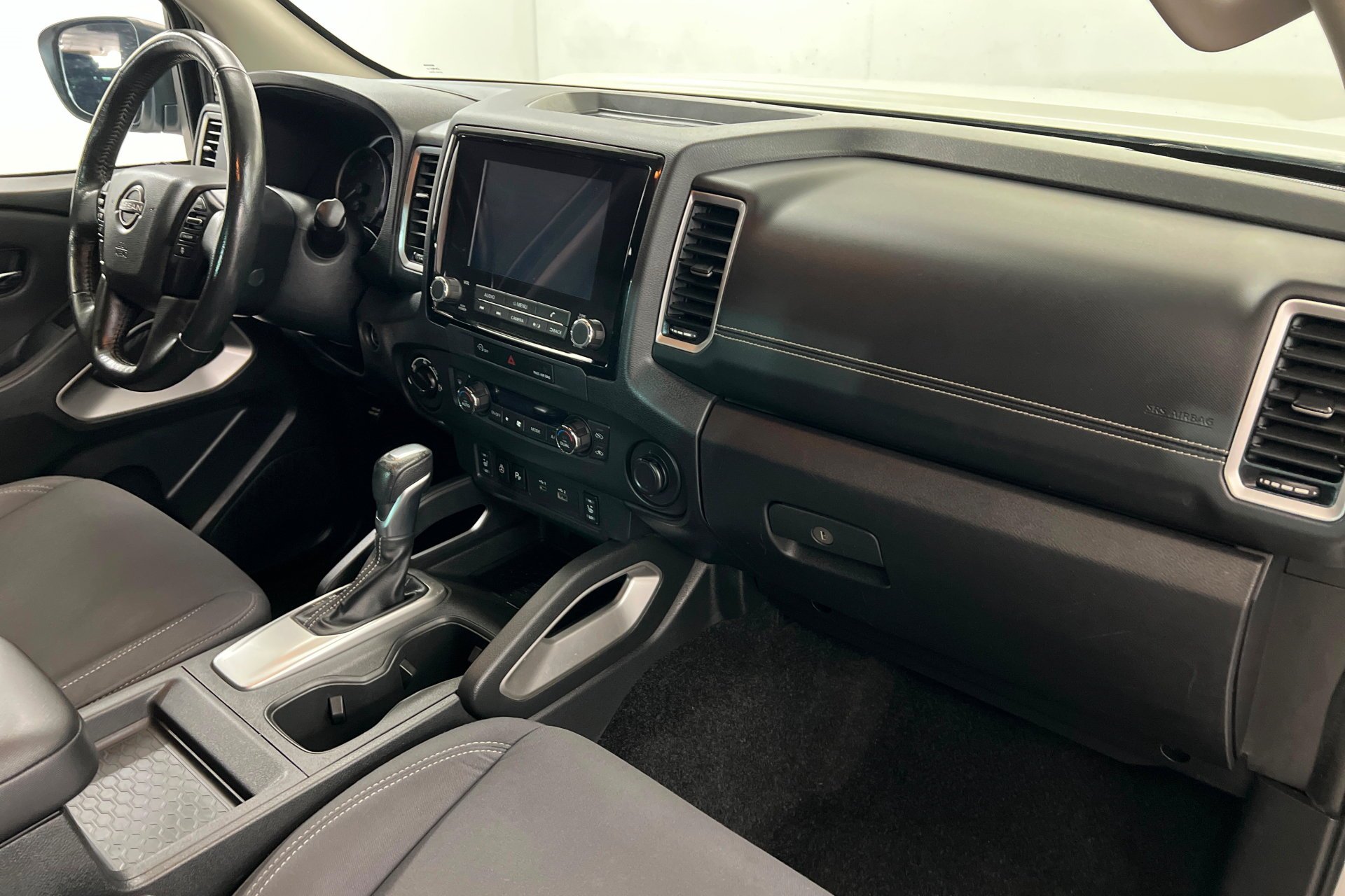 2024 Nissan Frontier SV - Photo 24
