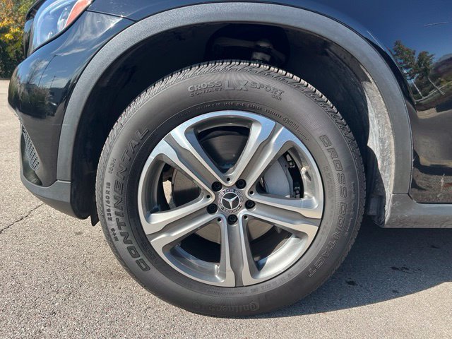 Used 2017 Black Mercedes-Benz GLC 300 image 23
