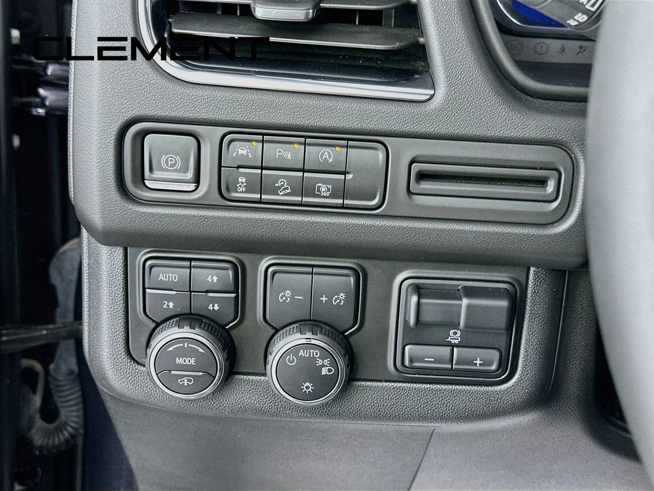 2023 Chevrolet Tahoe Z71 - Photo 14