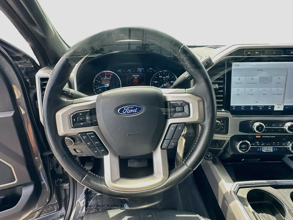 Used 2022 Gray Ford Lariat image 11