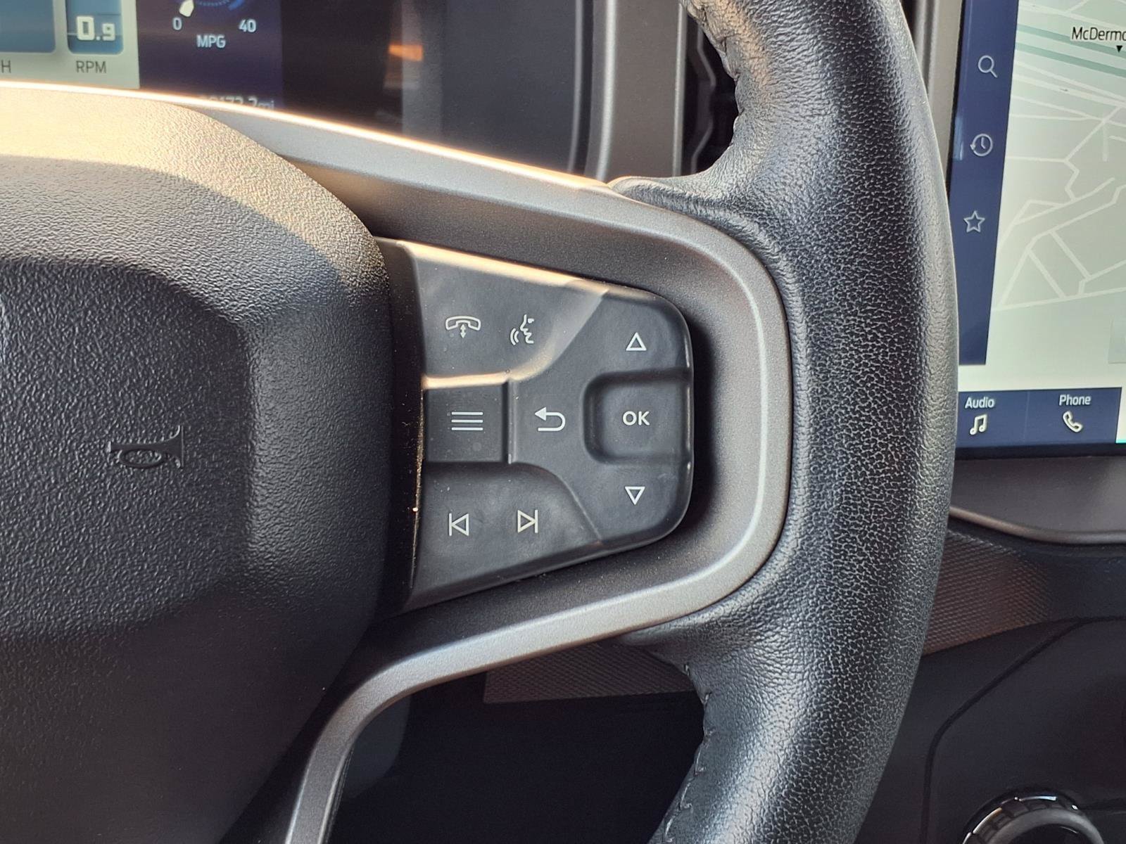 Used 2022 White Ford  image 23