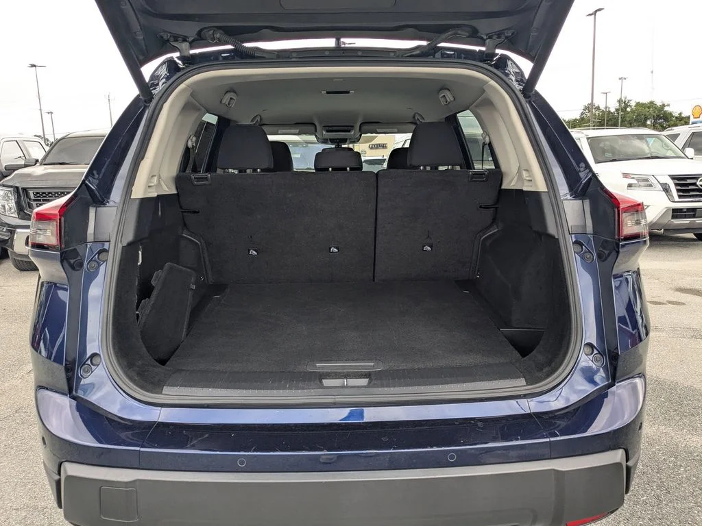 Used 2024 Blue Nissan SV image 12