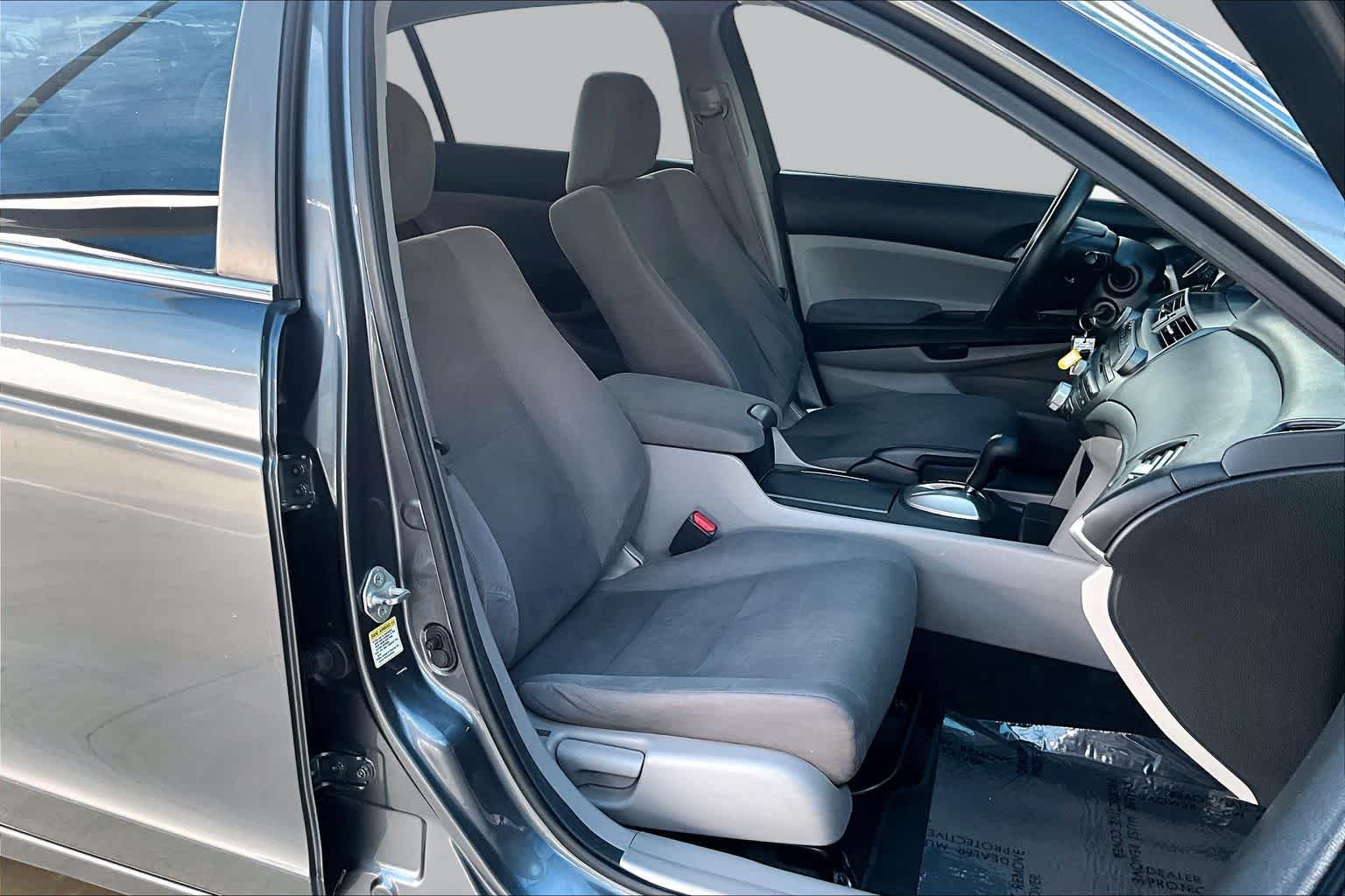 Used 2012 Polished Metal Metallic Honda LX image 8