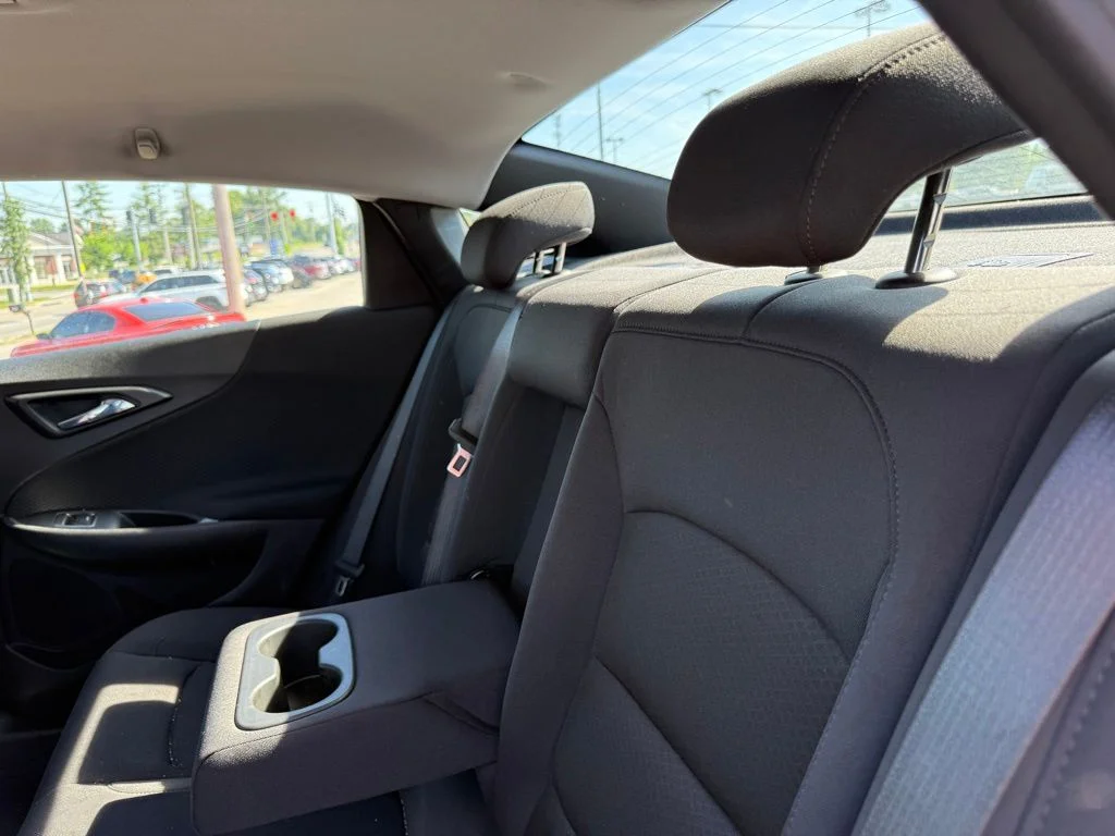 Used 2023 Gray Chevrolet LT image 23