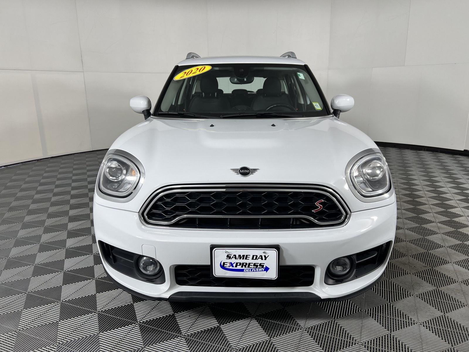 Used 2020 Light White MINI Cooper S image 18
