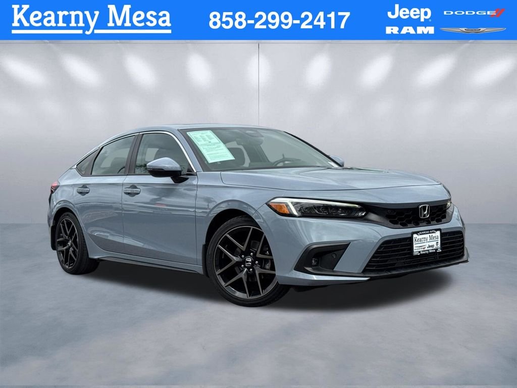 2022 Honda Civic Sport Touring Manual's photo