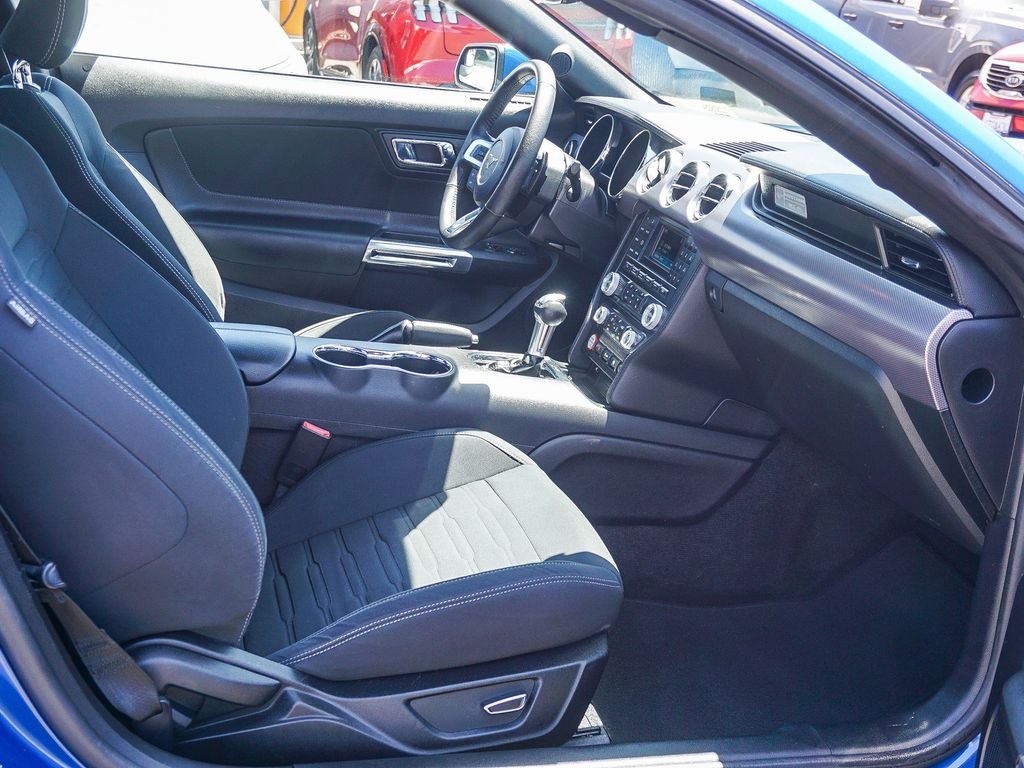 Used 2017 Blue Ford GT image 13