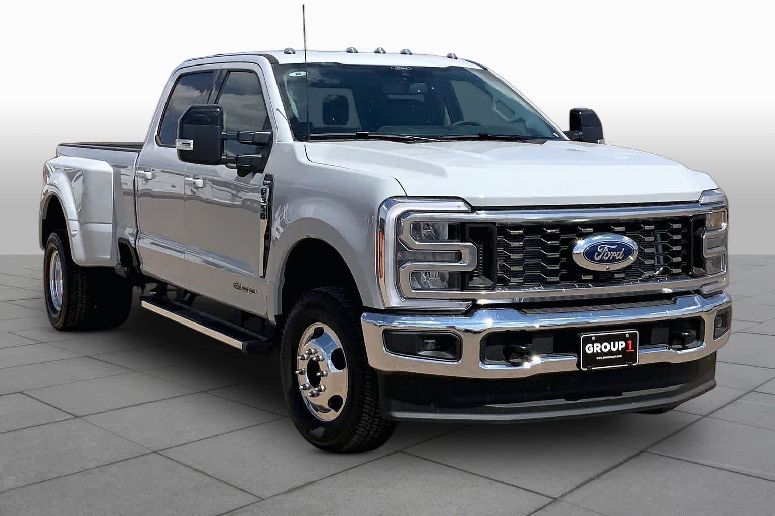 New 2026 Avalanche Ford F-350® Lariat® image 2