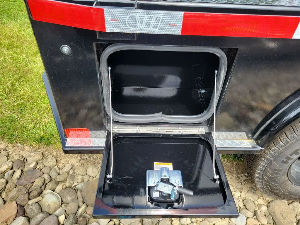 2026 RAM 3500 Chassis Tradesman - Photo 9