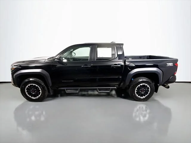 Certified Used 2024 BLACK Toyota  image 4