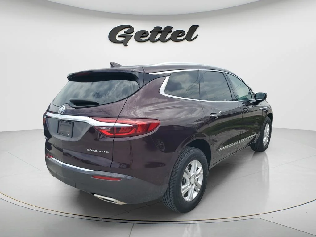 Used 2018 Includes Spectra Gray lower exterior accent color. Buick Essence image 3