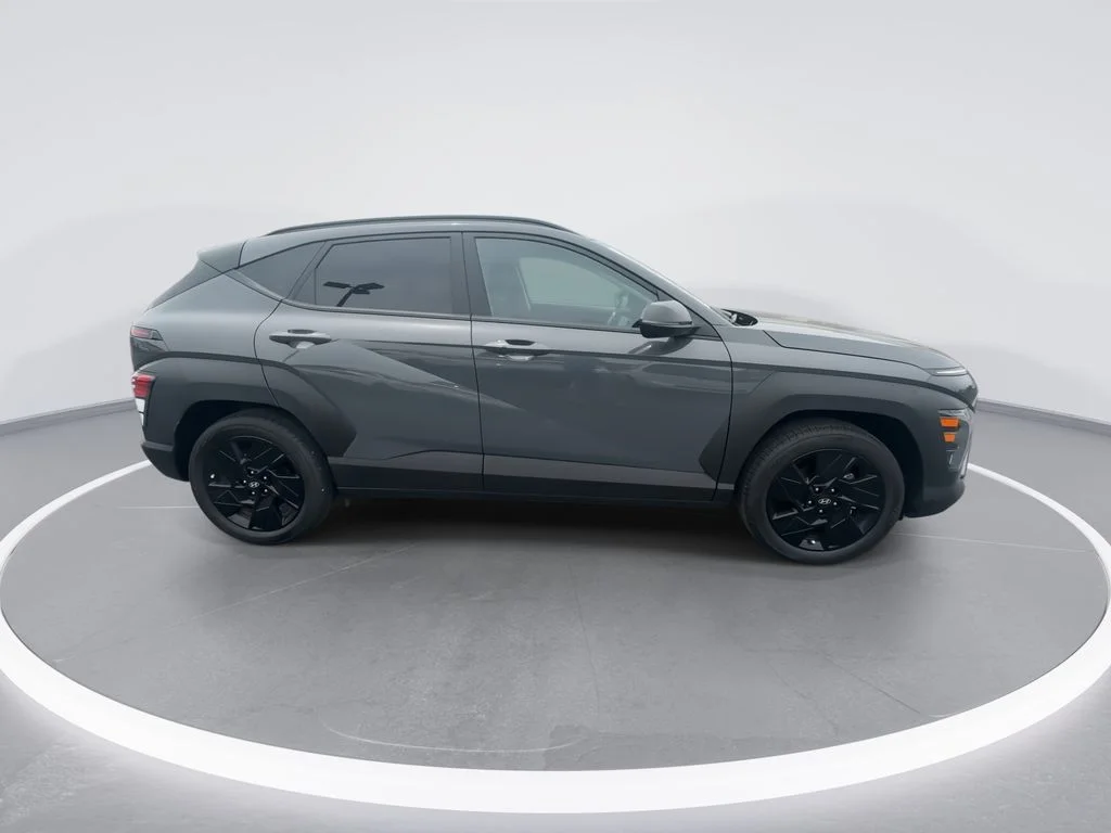 Used 2026 Gray Hyundai SEL Sport image 9