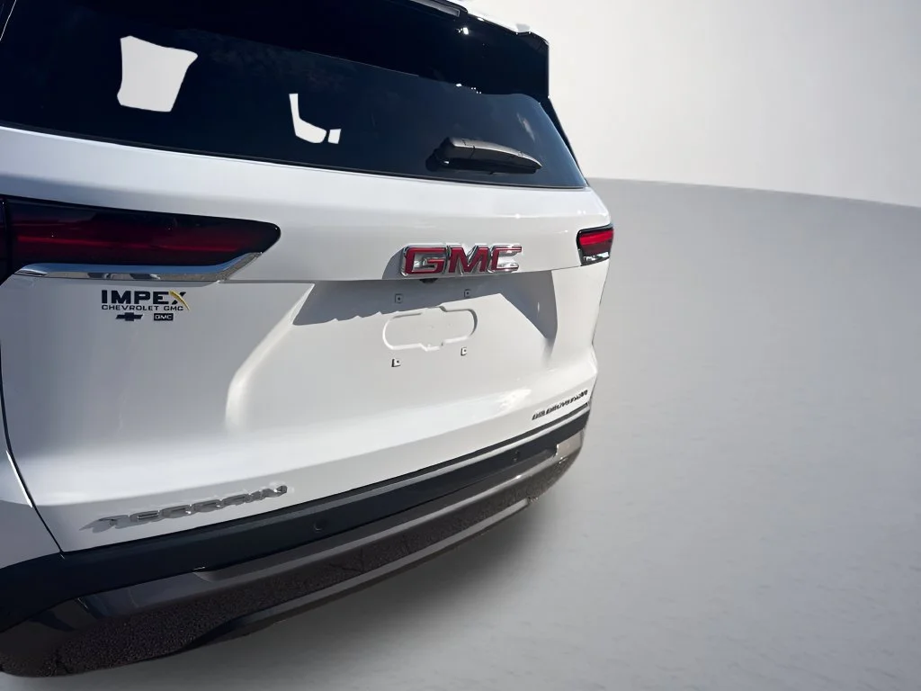 New 2027 Summit White GMC Elevation image 32