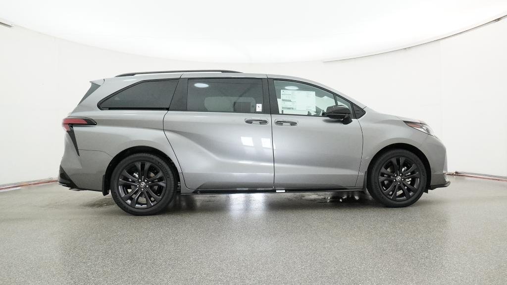 New 2026 Heavy Metal Toyota XSE image 24