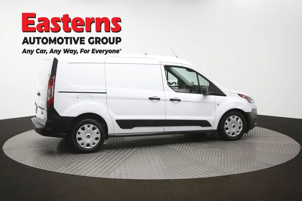 Used 2022 White Ford XL image 43