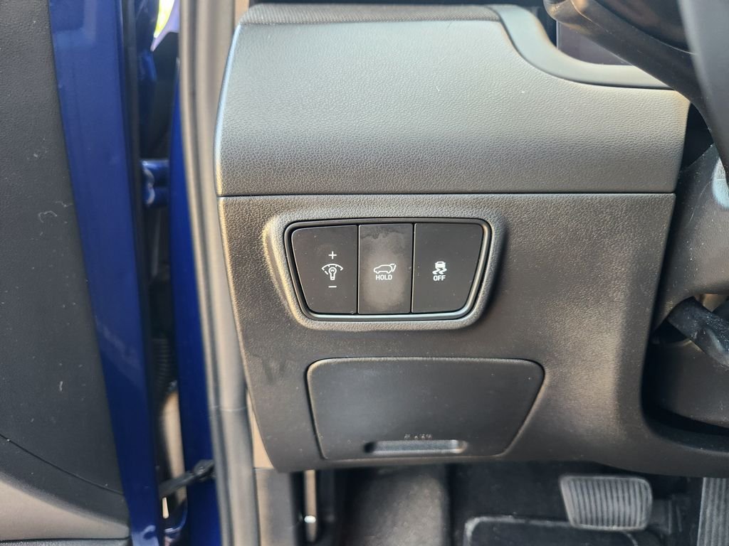 Used 2022 Intense Blue Hyundai SEL image 22