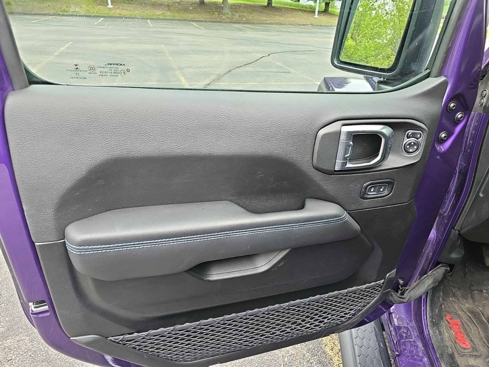 Certified Used 2023 Limited Edition Reign Jeep Rubicon image 19