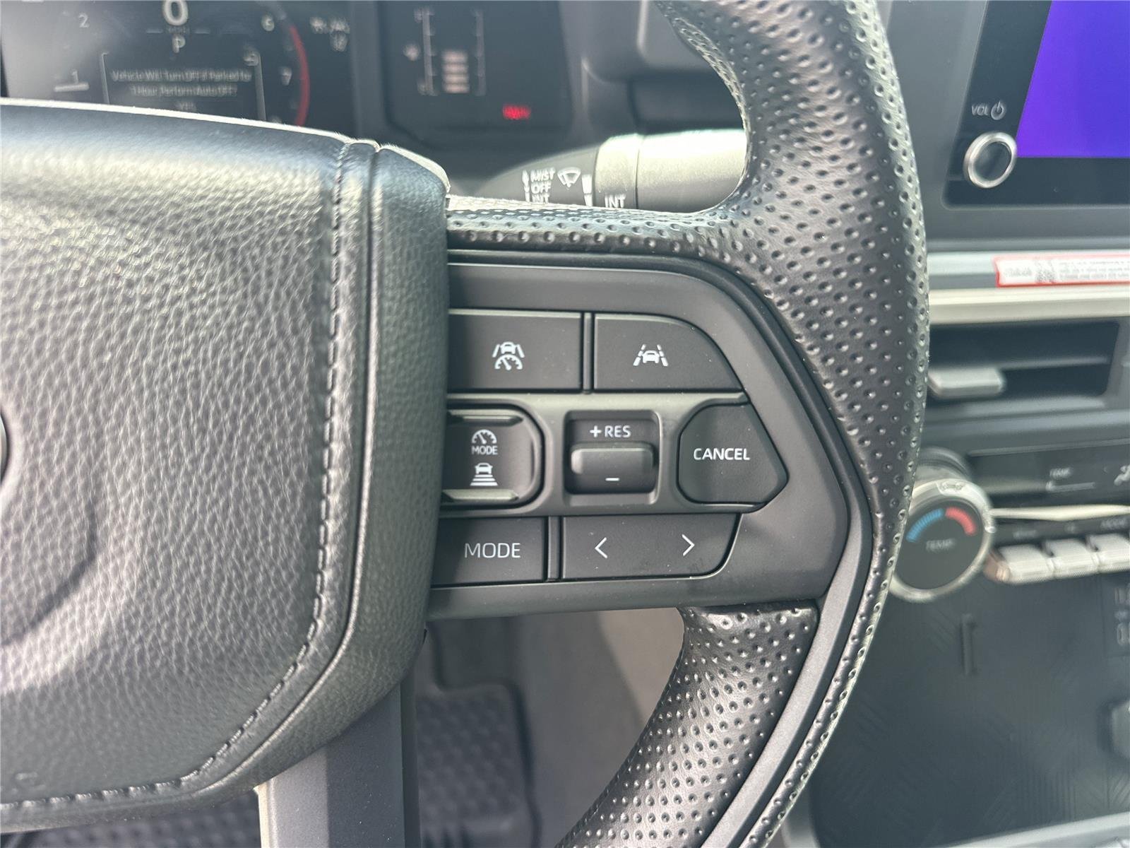 2026 Toyota Tacoma SR5 - Photo 11