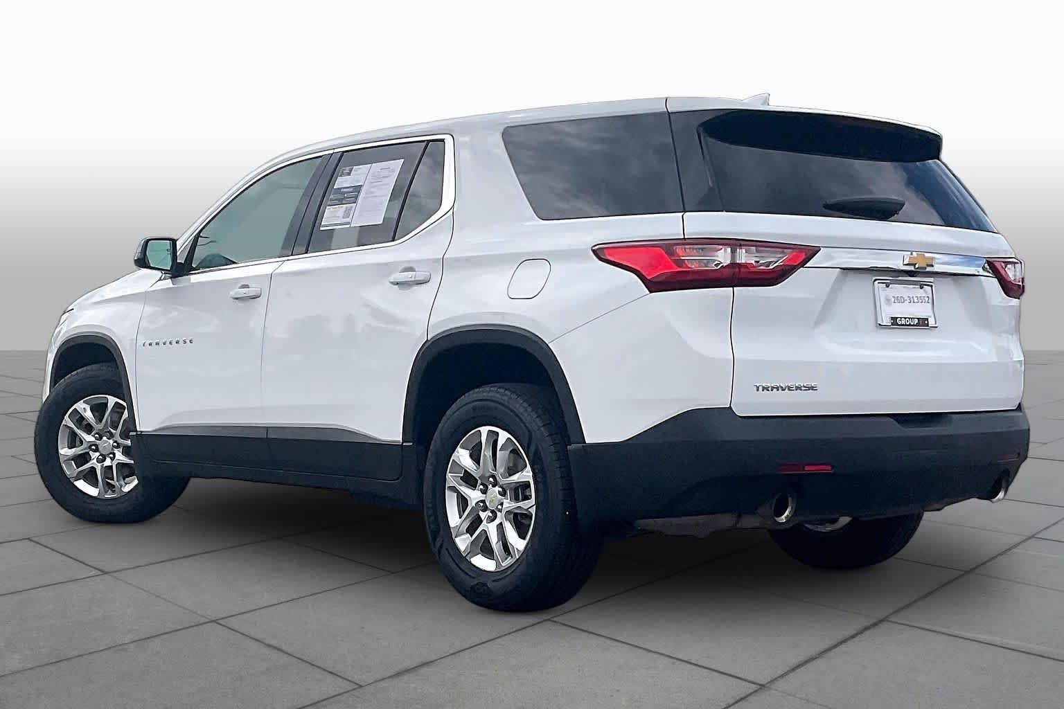 Used 2020 Summit White Chevrolet LS image 11