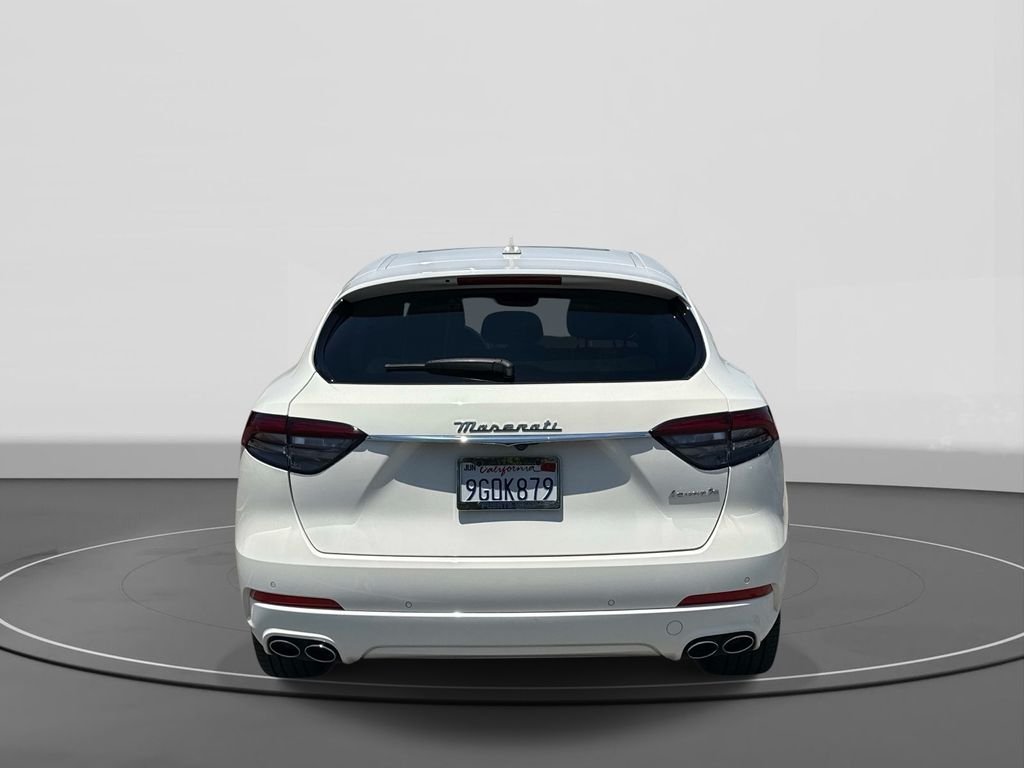 Used 2023  Maserati GT image 5