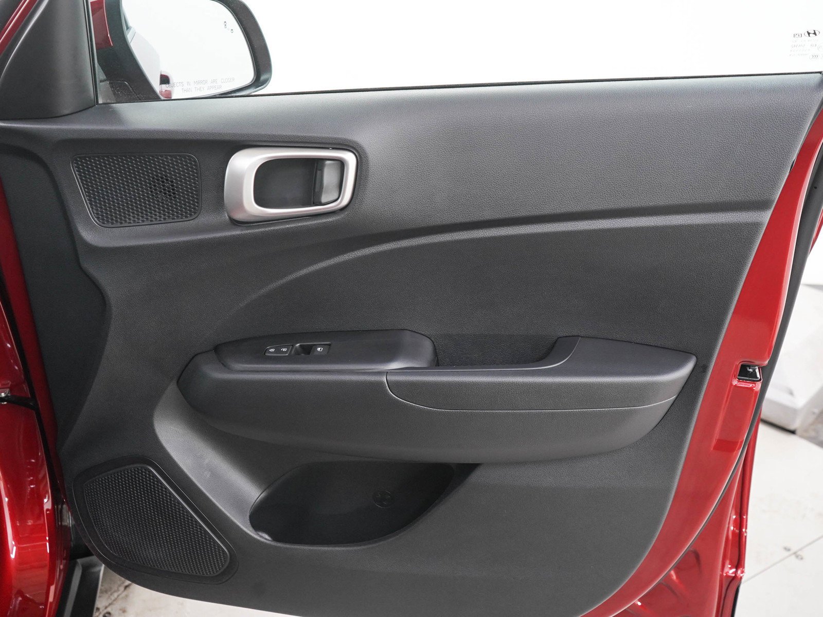2024 Hyundai Venue SEL - Photo 11