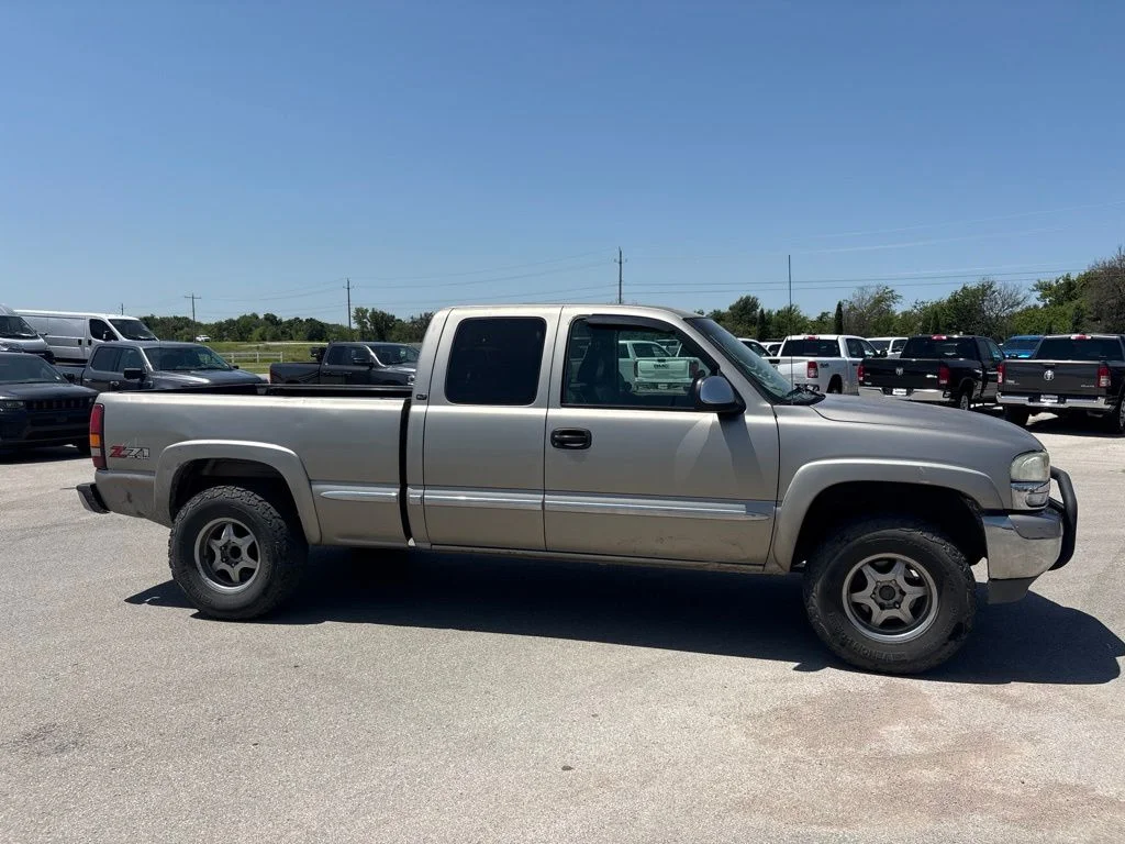 1GTEK19T11E127945