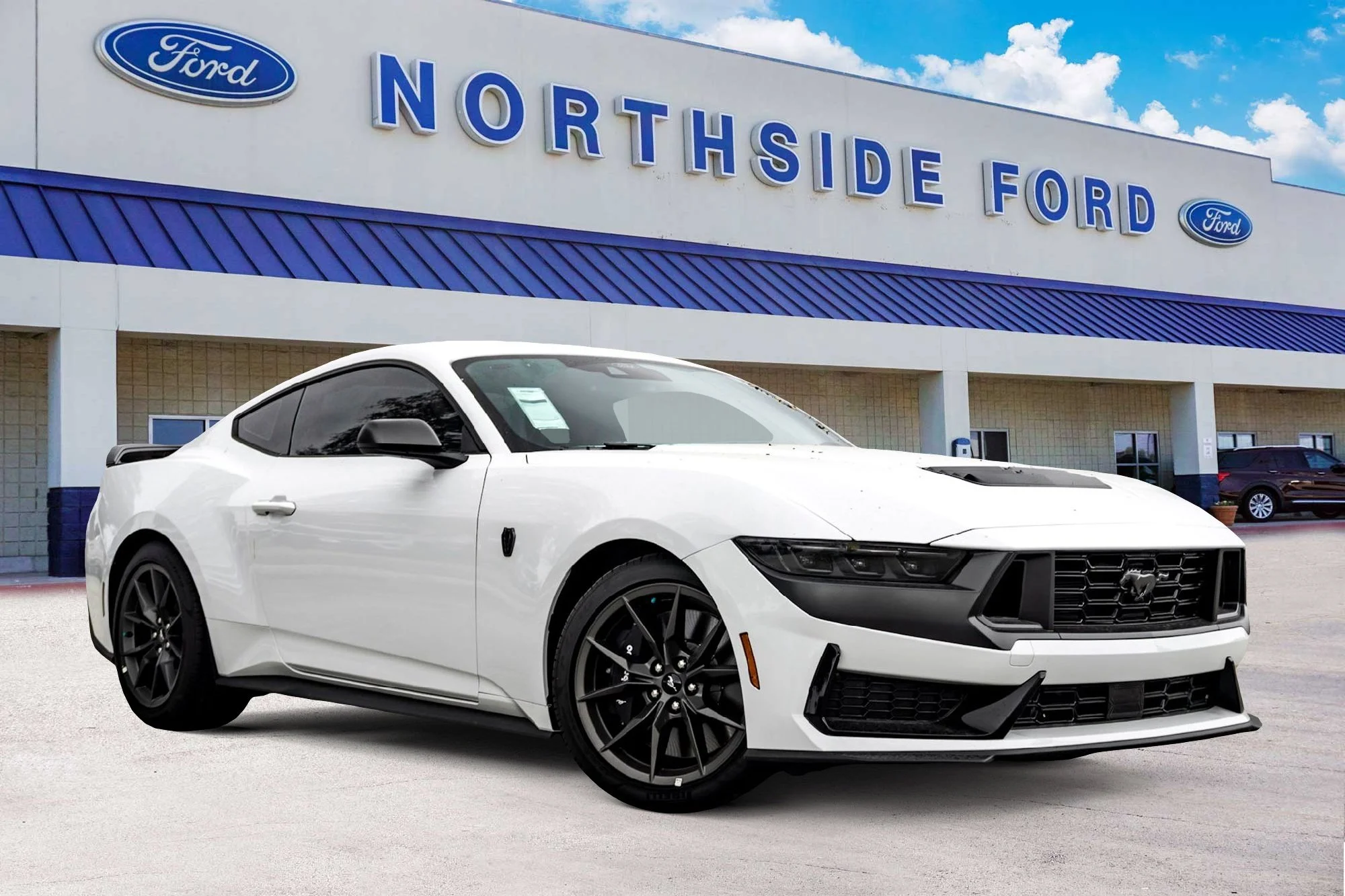 2025 Ford Mustang Dark Horse's photo