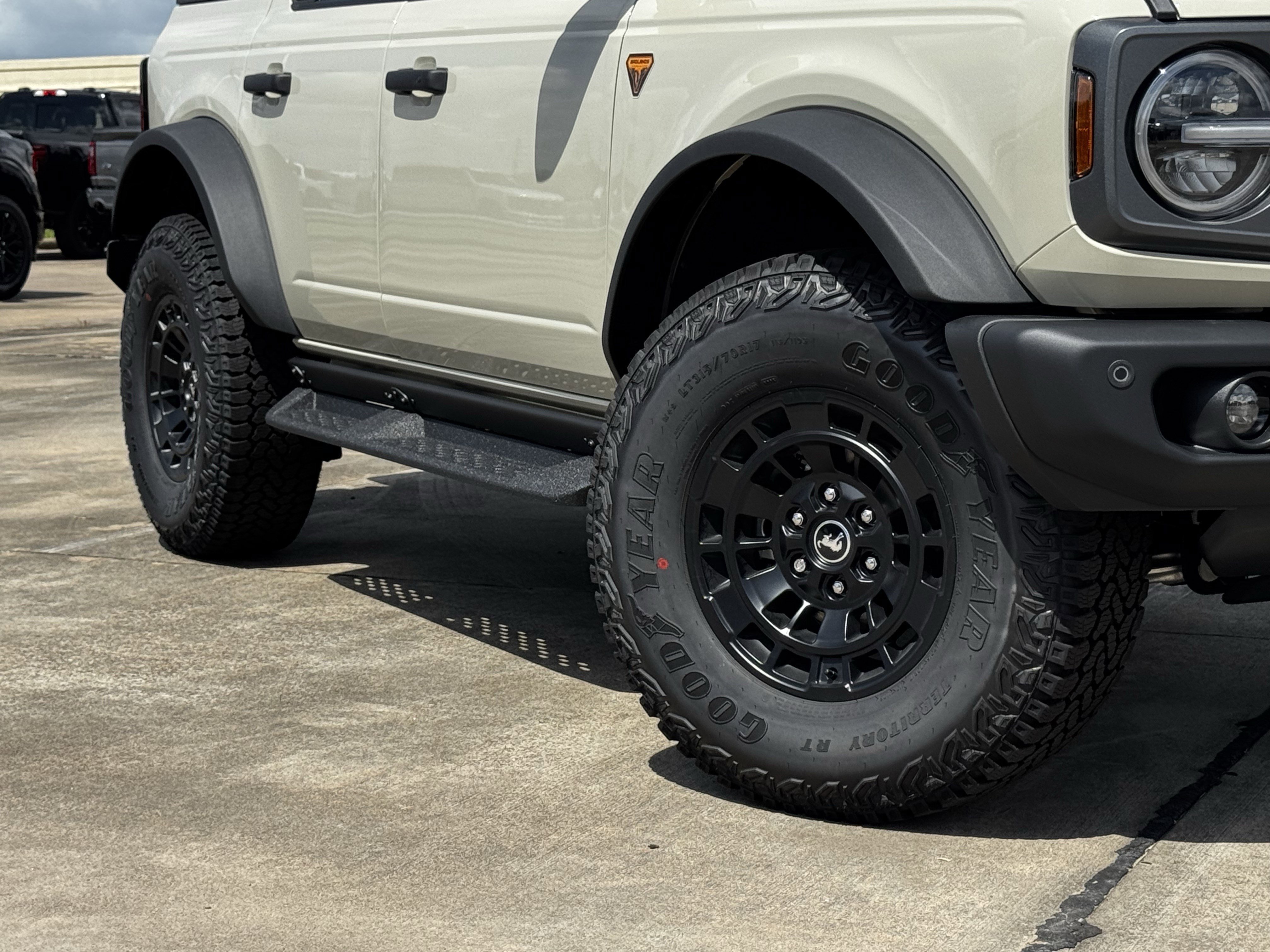 New 2026 Desert Sand Ford Badlands image 11