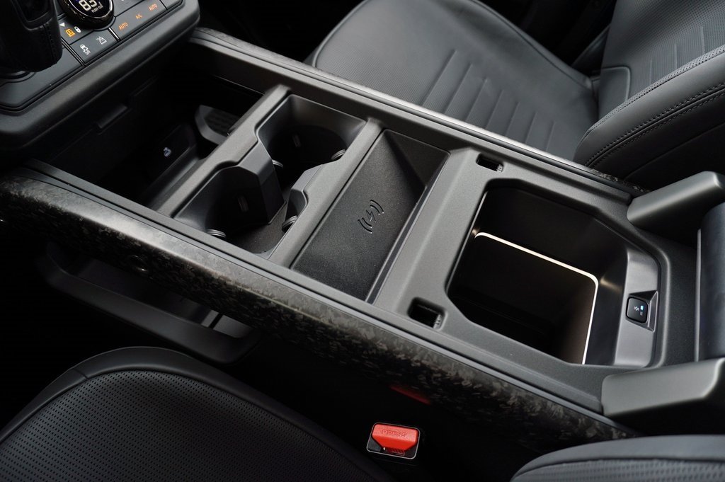 2026 LAND ROVER DEFENDER - Image 27