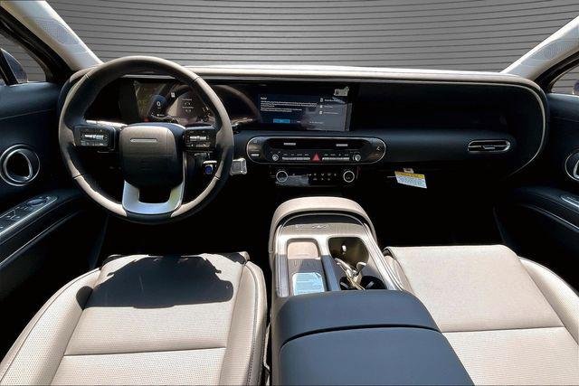 New 2027 Blue Hyundai SEL FWD image 5