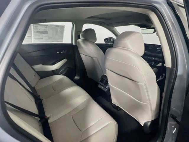 New 2026 Urban Gray Pearl Honda Touring image 21
