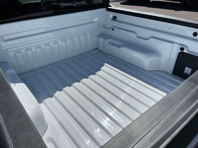 Certified Used 2025 Oxford White Ford XL image 11