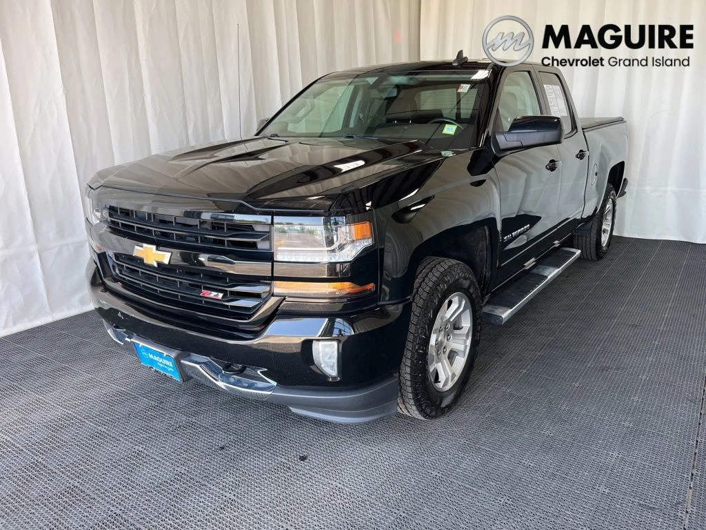 Used 2018 Black Chevrolet LT image 1