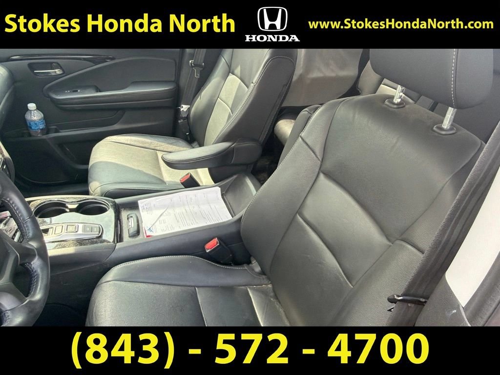 Used 2021  Honda Touring image 5