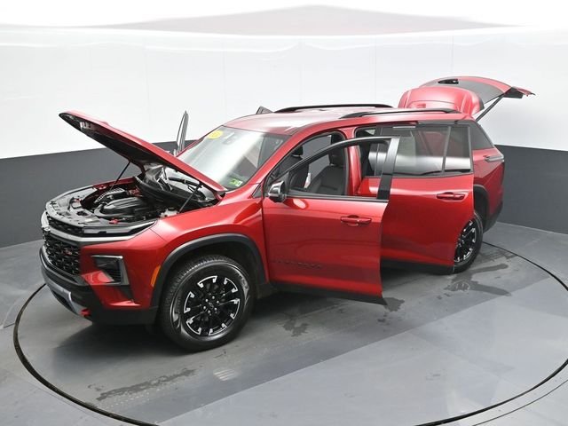 Used 2024 Red Chevrolet Z71 image 28
