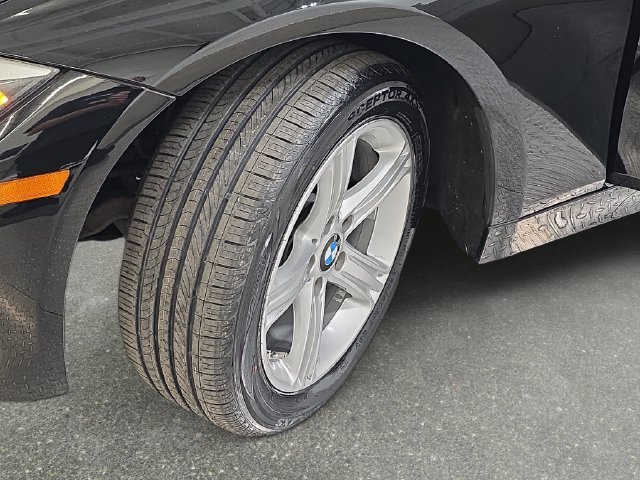 Used 2015 Jet Black BMW 328i xDrive image 32