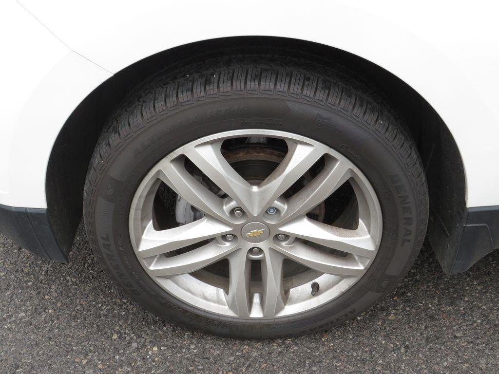 Used 2021 Pearl Chevrolet Premier image 14