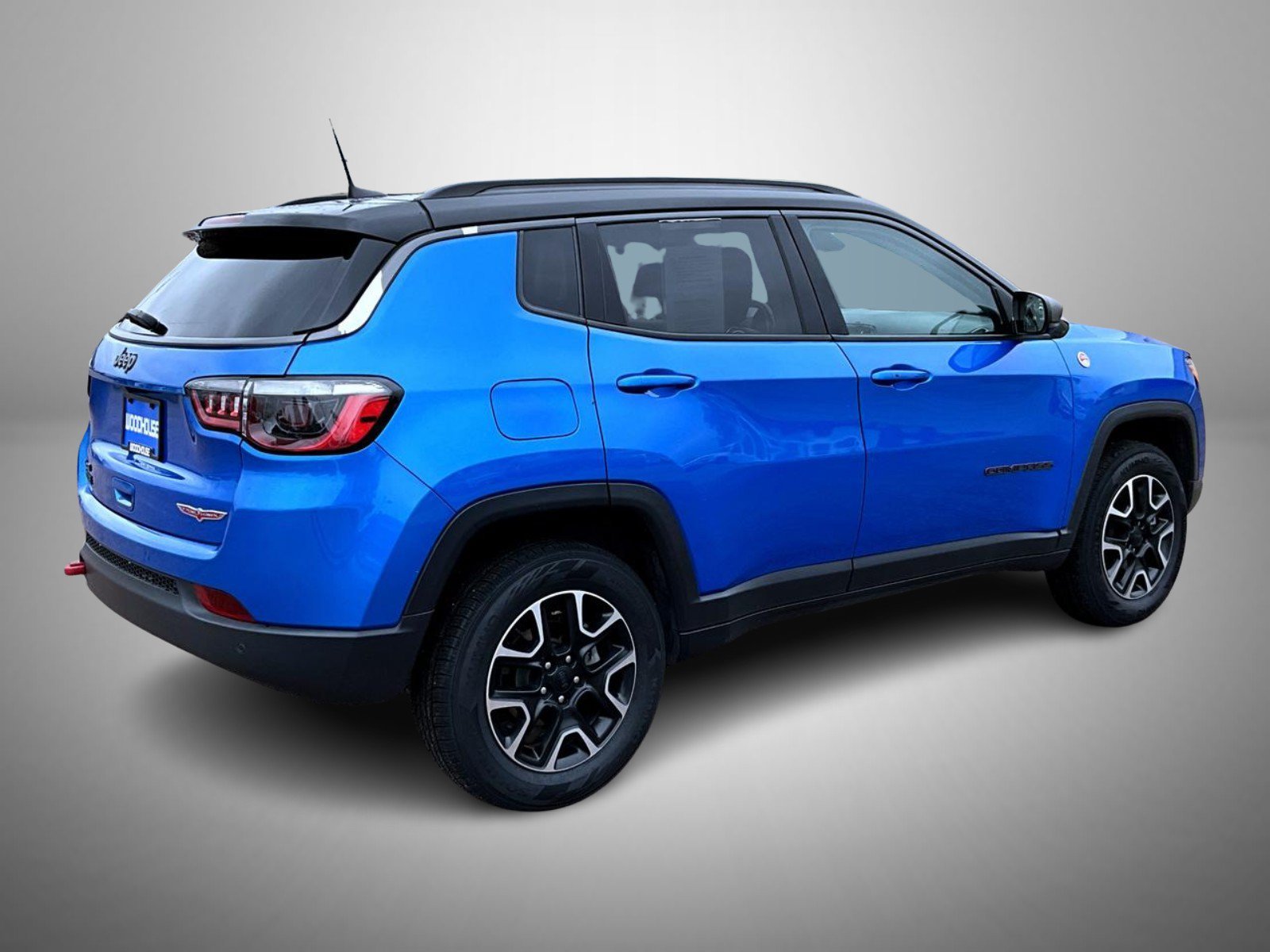 Used 2021 Blue Jeep Trailhawk image 5