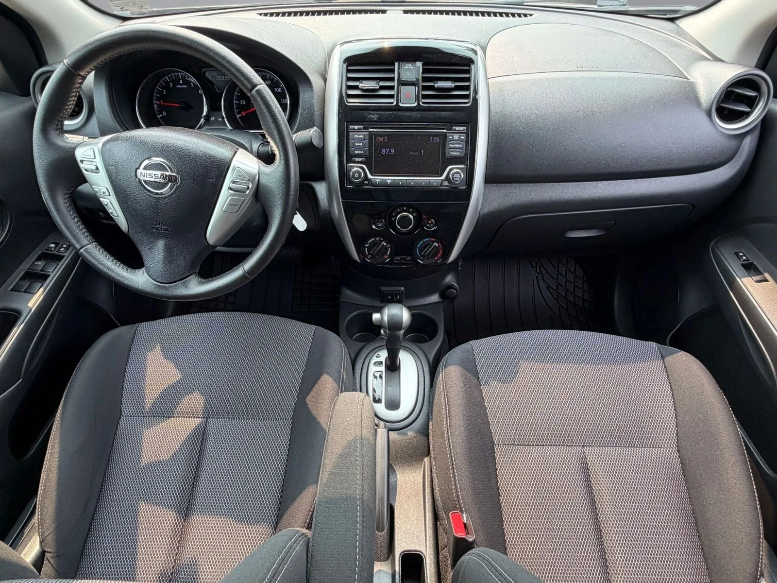 Used 2017 Khaki Nissan 1.6 SV image 3