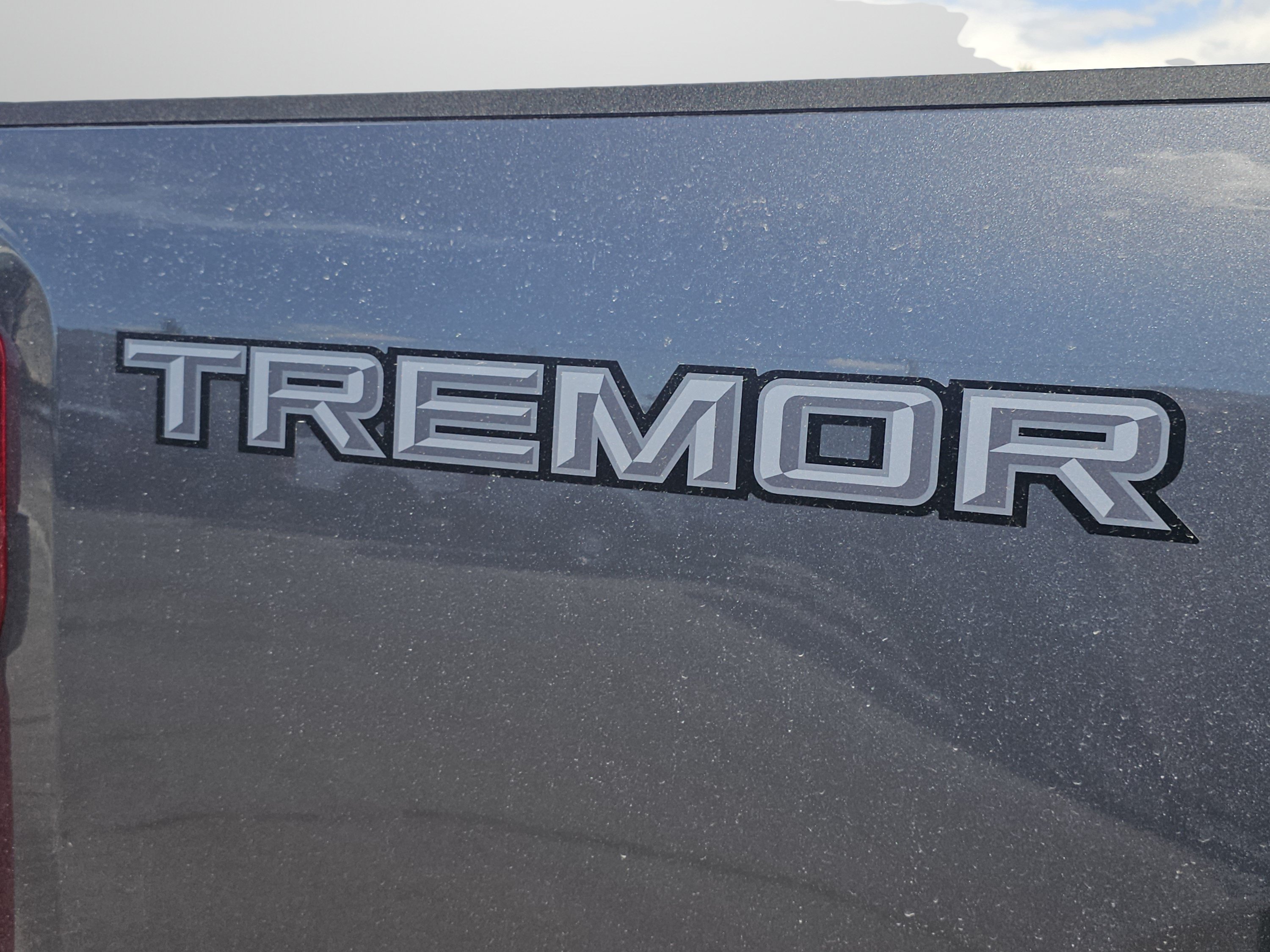 New 2026 Carbonized Gray Metallic Ford Platinum image 22