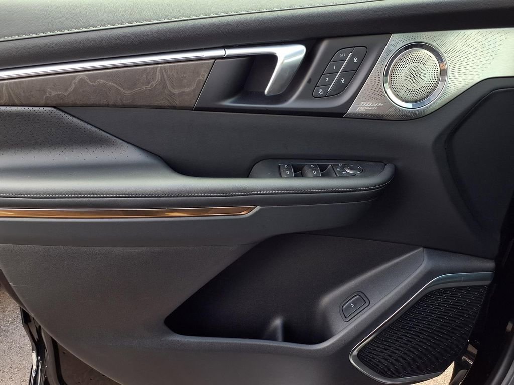 2026 Buick Enclave Avenir - Photo 11