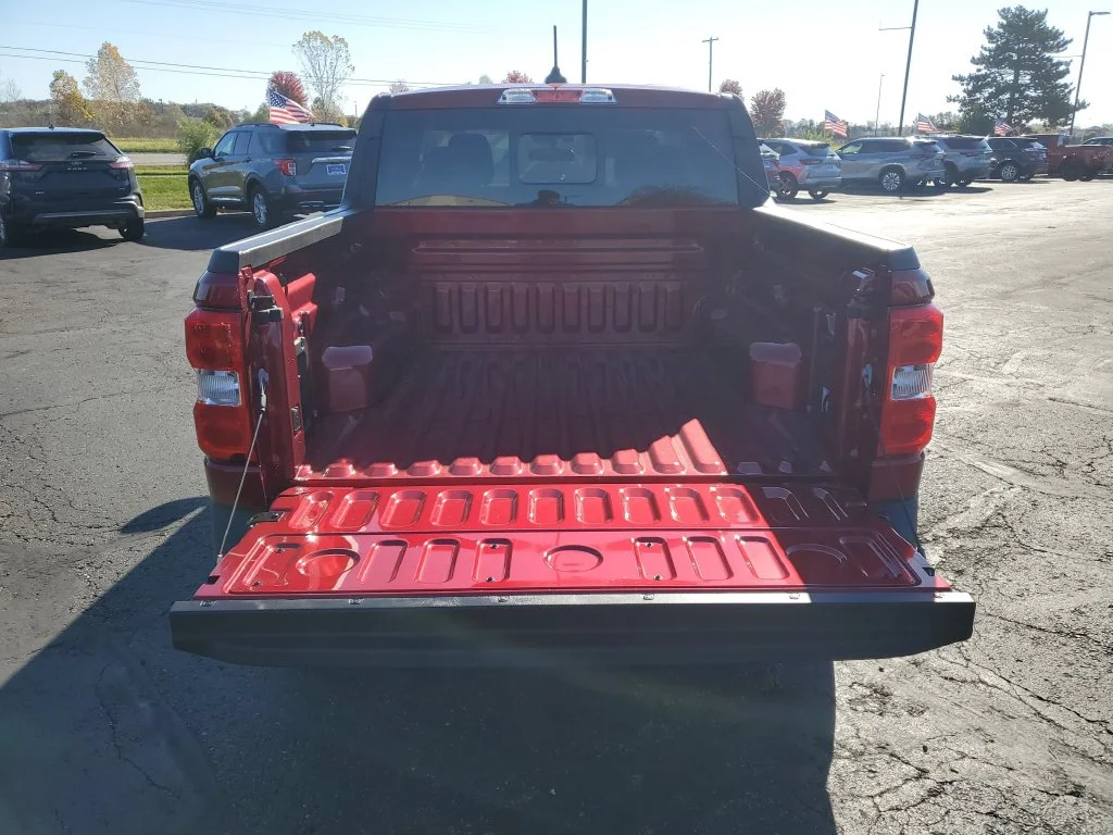 New 2026 Ruby Red Metallic Tinted Clearcoat Ford XLT image 27