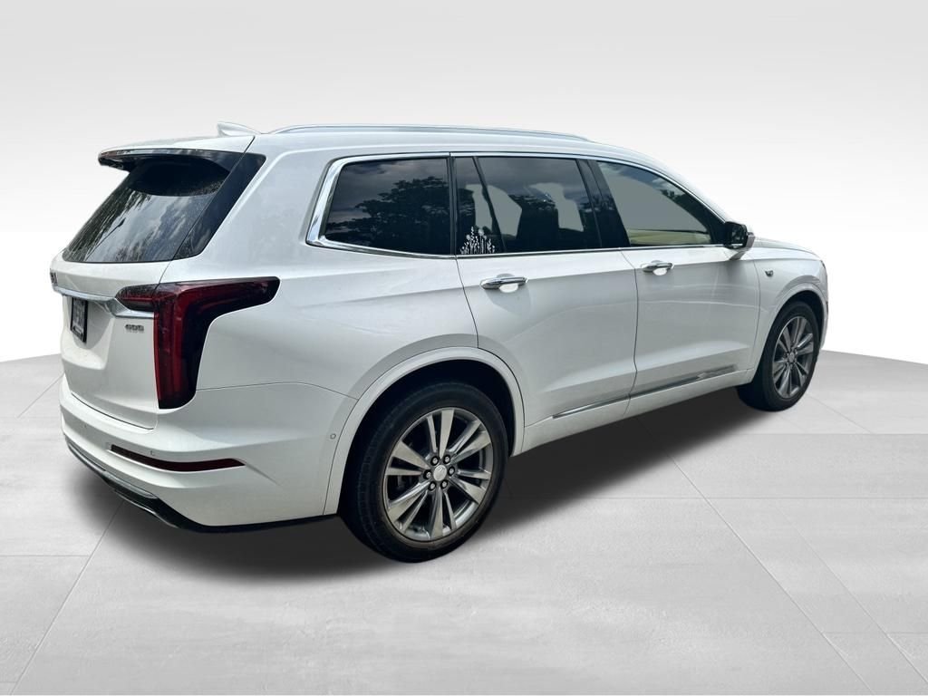 Used 2024 White Cadillac Premium Luxury image 4