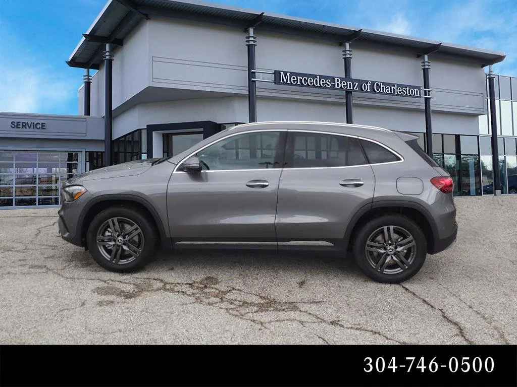 Used 2025 Mountain Grey Met Mercedes-Benz GLA 250 image 6