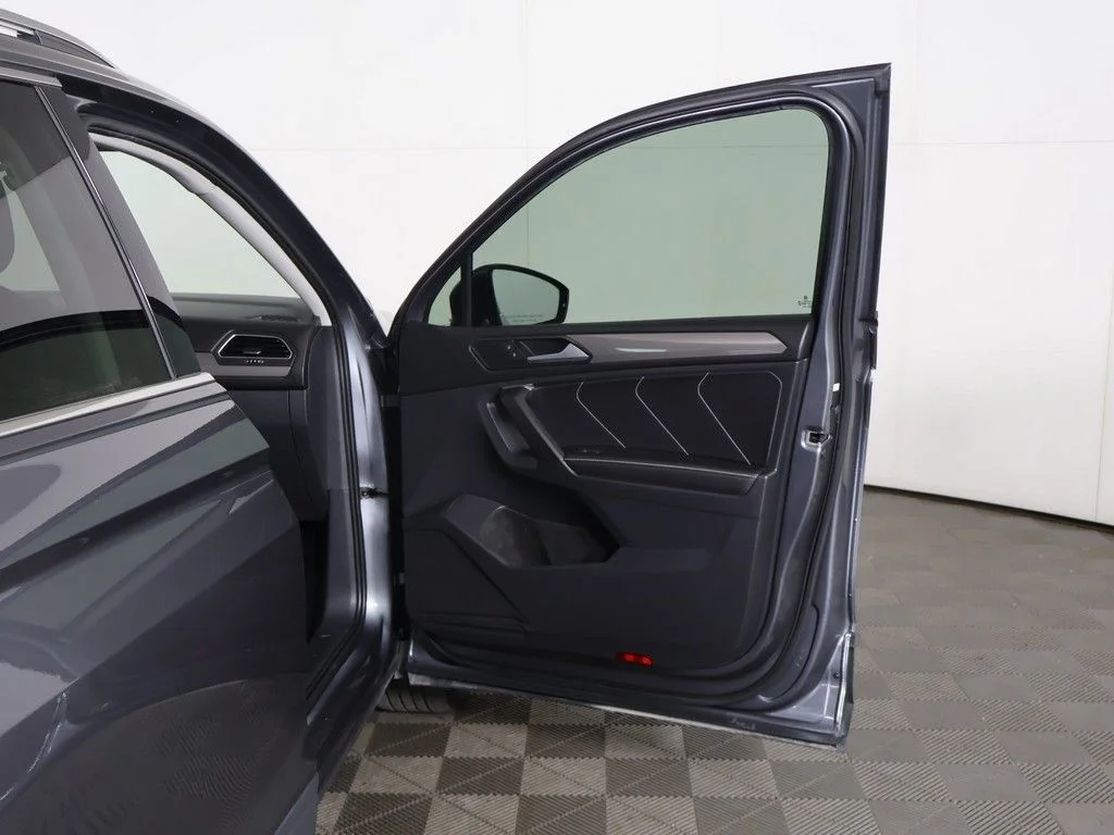 Used 2023 Gray Volkswagen 2.0T SE image 22