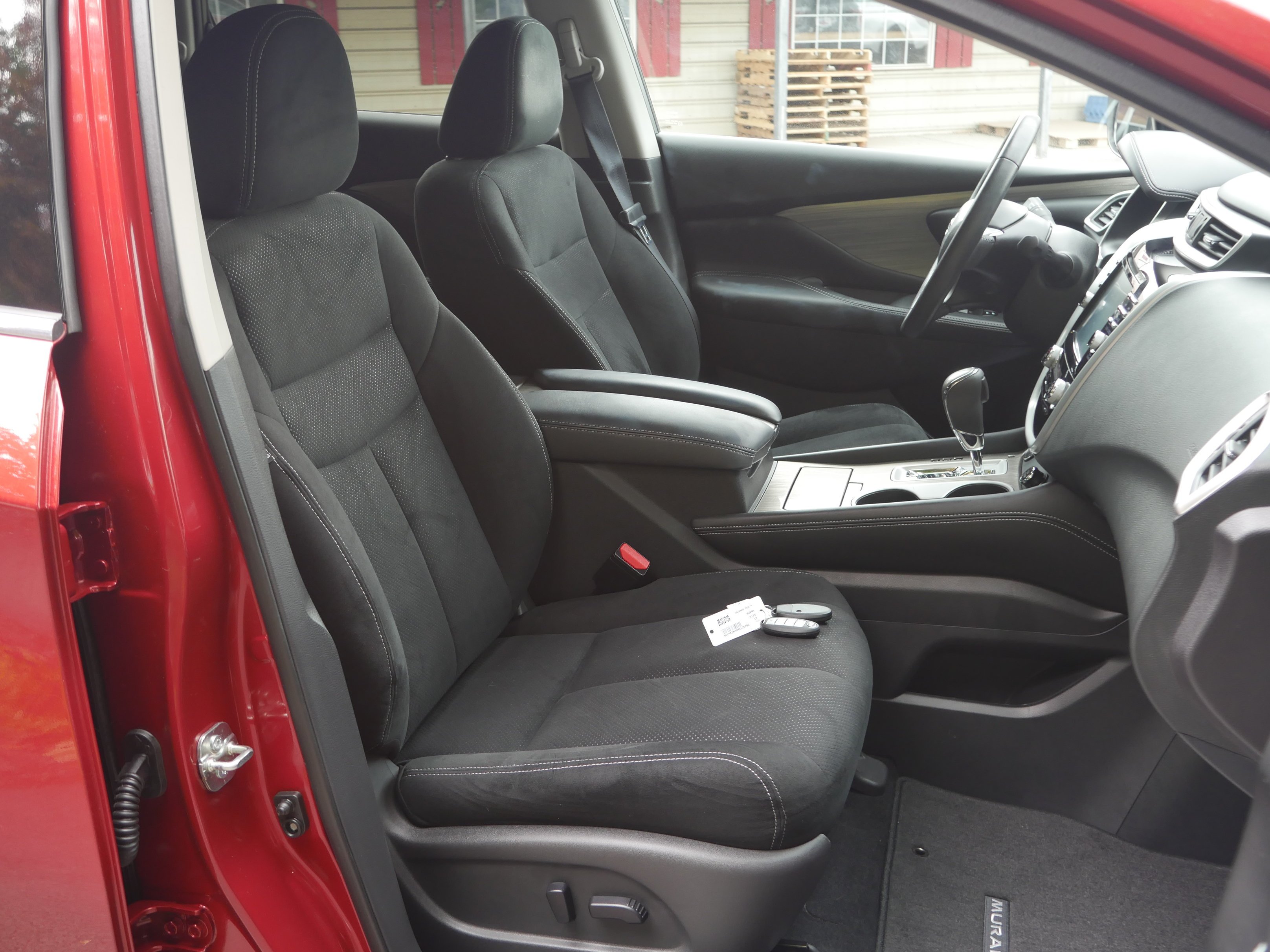 Used 2017 Cayenne Red Metallic Nissan SV image 21