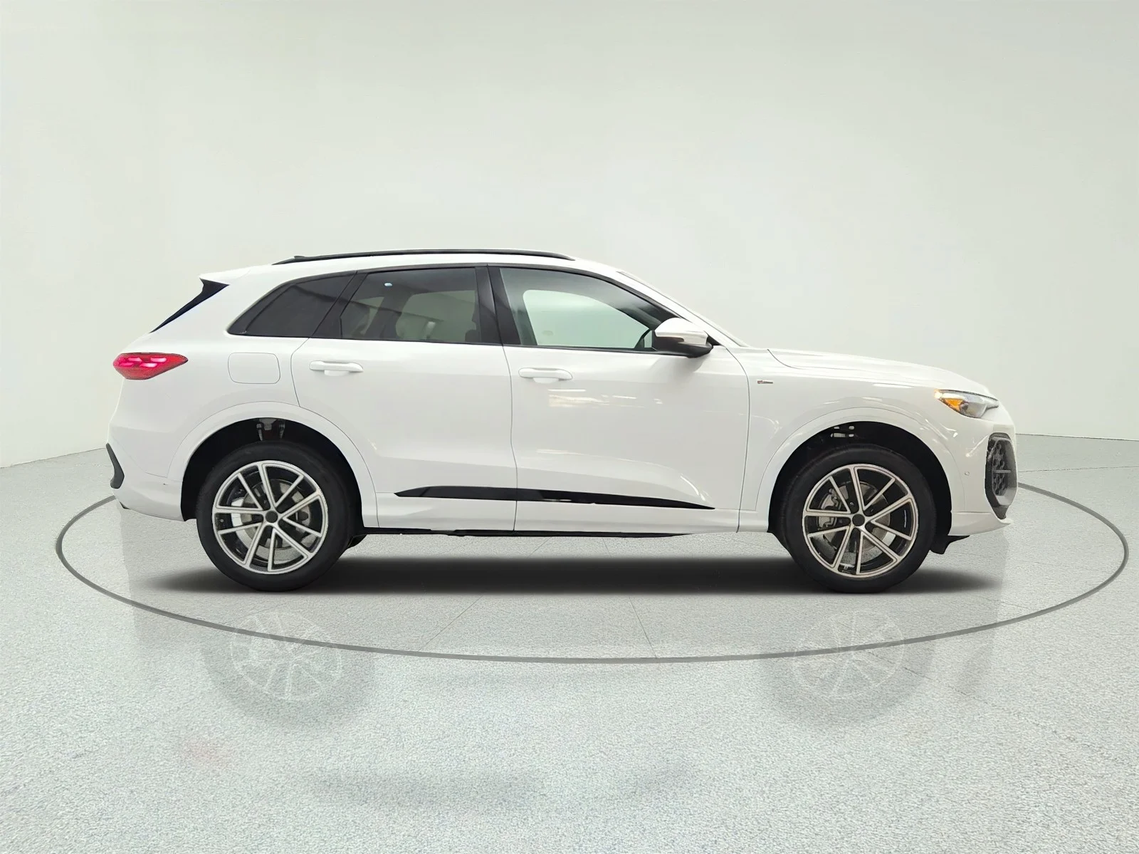 New 2026 Glacier White Metallic Audi Premium Plus 2.0 TFSI quattro image 4