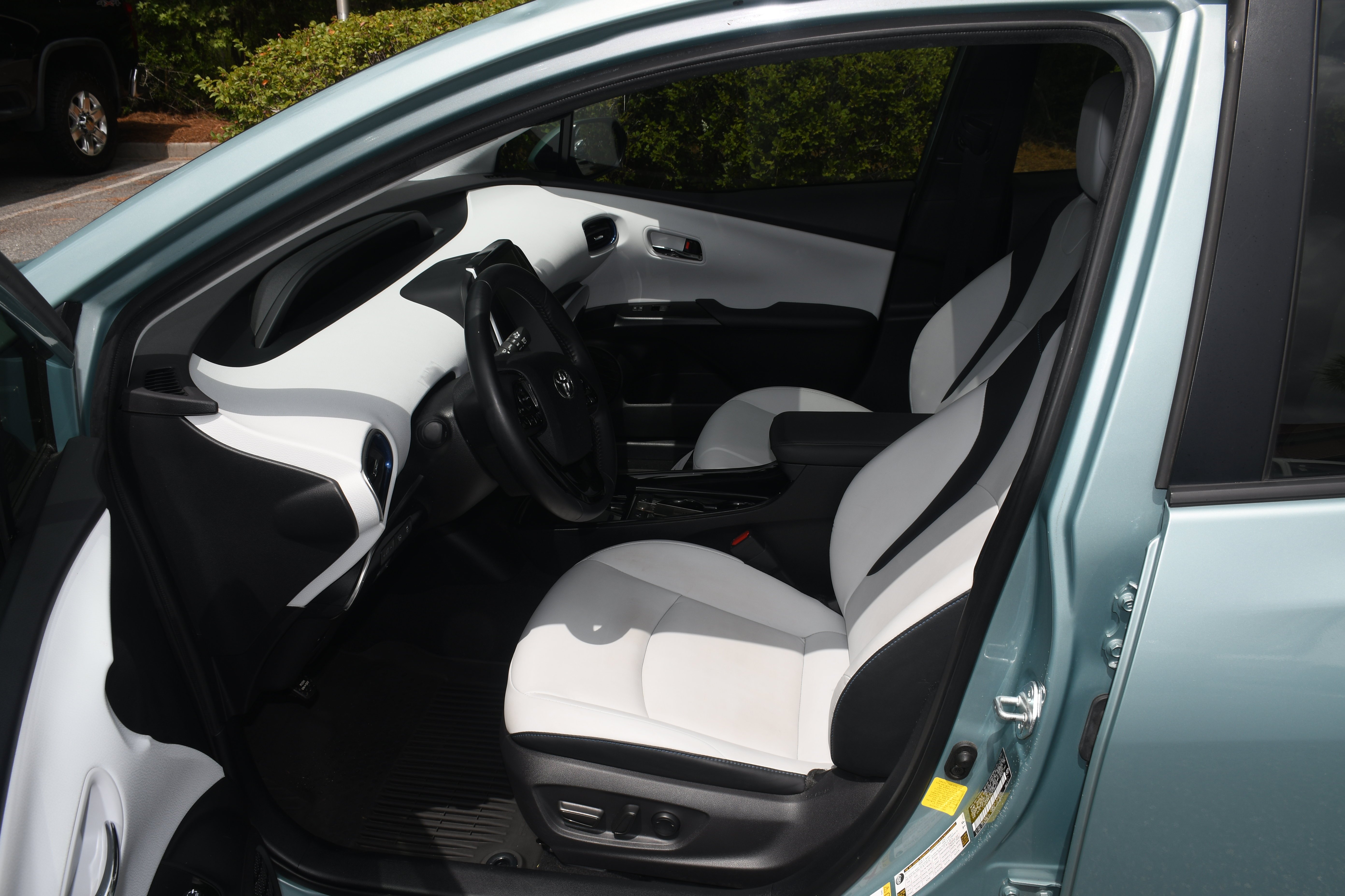 Used 2022 Beige Toyota Limited image 8