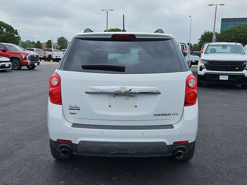 Certified Used 2015 SUMMIT WHITE Chevrolet LTZ image 5