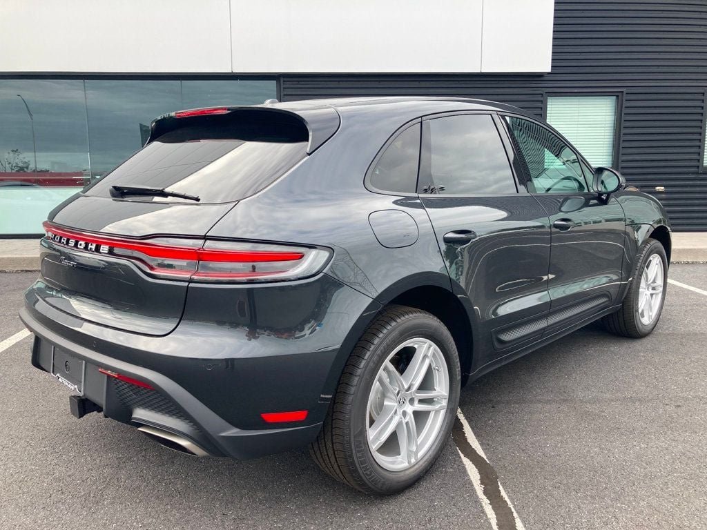 2026 Porsche Macan - Photo 27